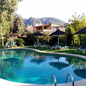 Rural Nou Dalt Muntanya Hotel